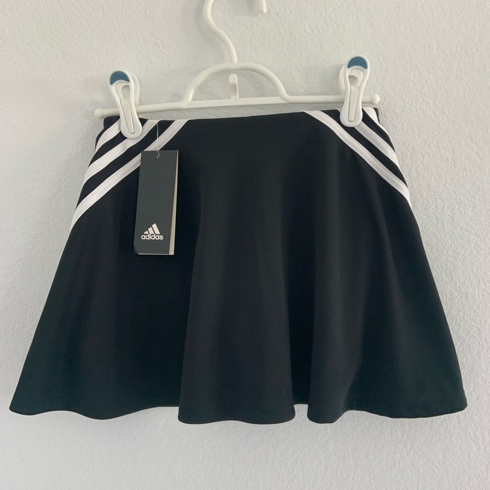 NWT Adidas Girls Athletic Skort - Picture 3 of 8